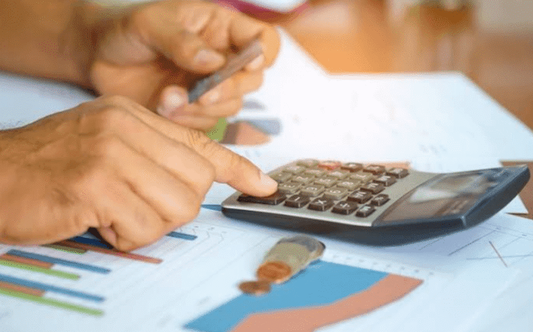 Accountant Near Me vs Virtual Accounting: Which Costs Less for Canadian Businesses?
